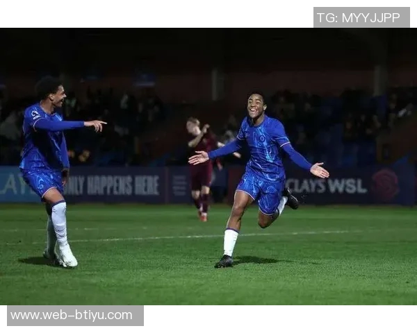 前三狮国门拉亚表现抢眼桑切斯助力切尔西争冠之路 前三狮国门拉亚表现抢眼桑切斯助力切尔西争冠之路