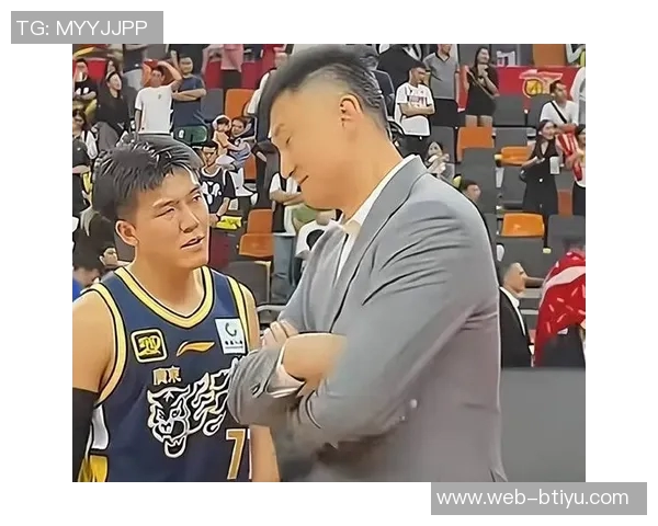 黄荣奇重返南京同曦与贝帅再度携手签下为期一年的C类合同