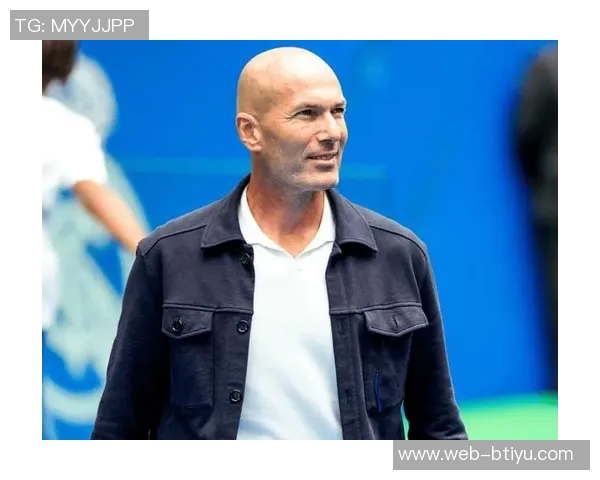 齐达内谈现代足球缺失之处回忆父母为工作从阿尔及利亚迁至法国 齐达内谈现代足球缺失之处回忆父母为工作从阿尔及利亚迁至法国