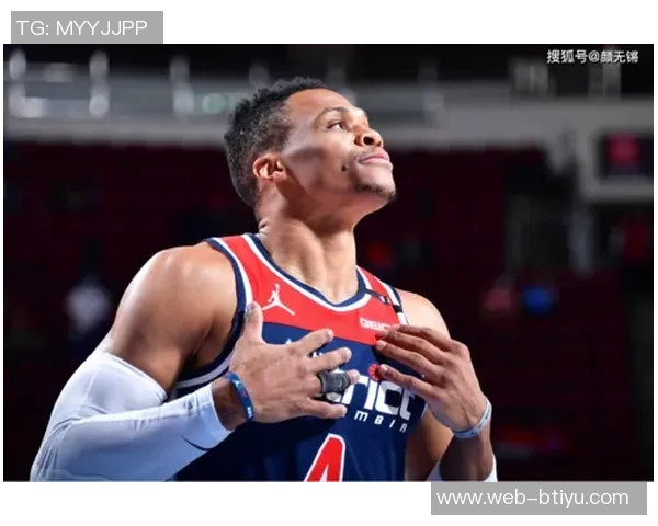 比尔复出首战表现平平教练卢透露其仍受出场时间限制