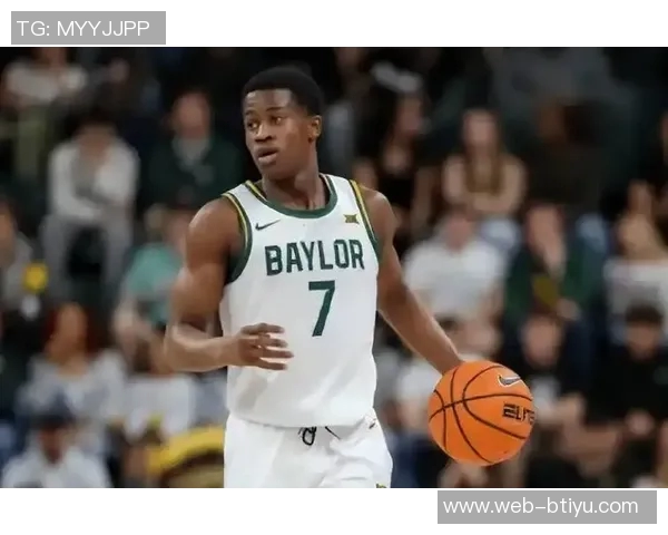 埃奇库姆首秀表现惊艳砍下34分与名宿齐名赢得队友认可 埃奇库姆首秀表现惊艳砍下34分与名宿齐名赢得队友认可