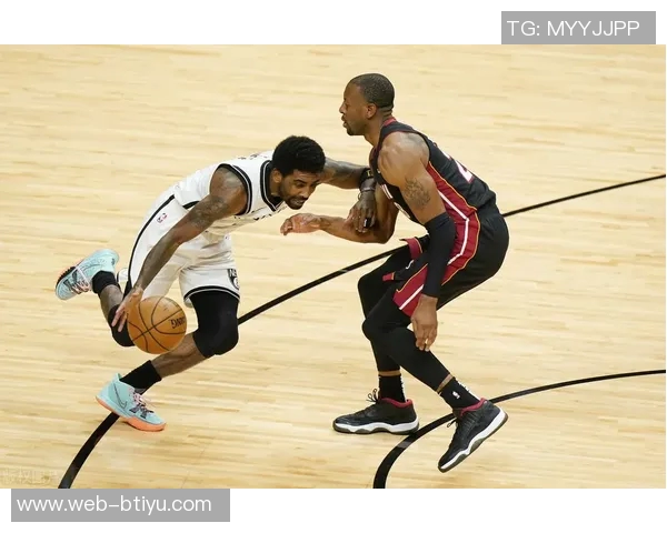 阿德巴约提前离场因脚部不适明日将进行详细检查以确定伤情 阿德巴约提前离场因脚部不适明日将进行详细检查以确定伤情