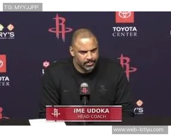 乌度卡称赞谢泼德投射能力期待他在阅读防守与传球方面的进步